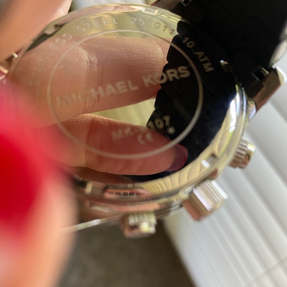 Michael Kors Matte Black Watch - Picture 4 of 5